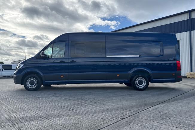 VOLKSWAGEN Crafter Photo 24