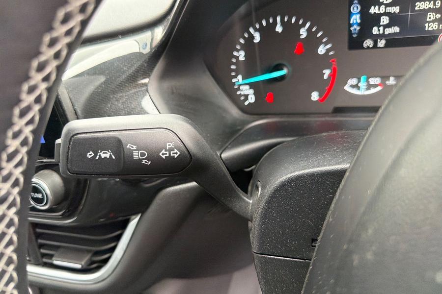 Ford Puma Photo autoimg-48278df6fc800f77922e2e80beb98f6258fdbdd0.jpg