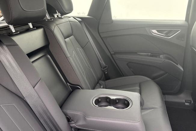 AUDI Q4 E-Tron Photo 27