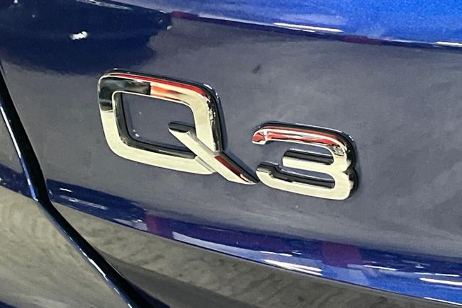 Audi Q3 Photo 34