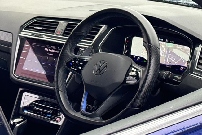 VOLKSWAGEN Tiguan Photo 51