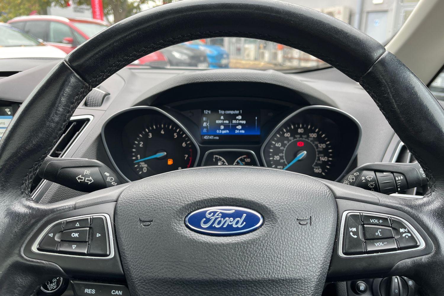 Ford GRAND C-MAX Photo 22