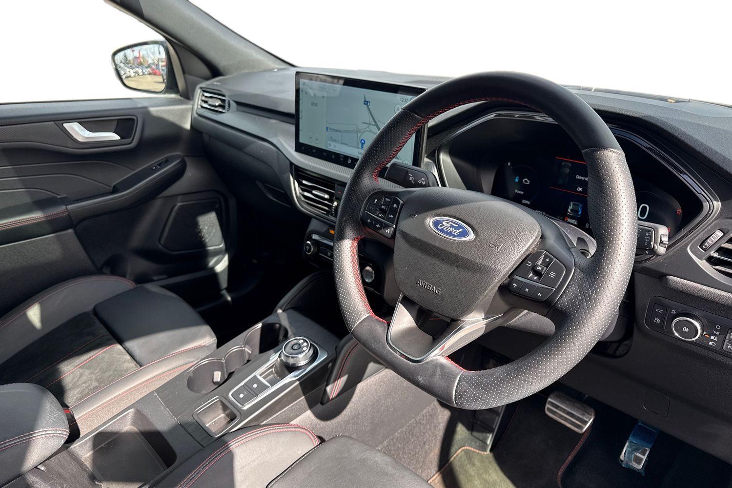 Ford KUGA Photo 8