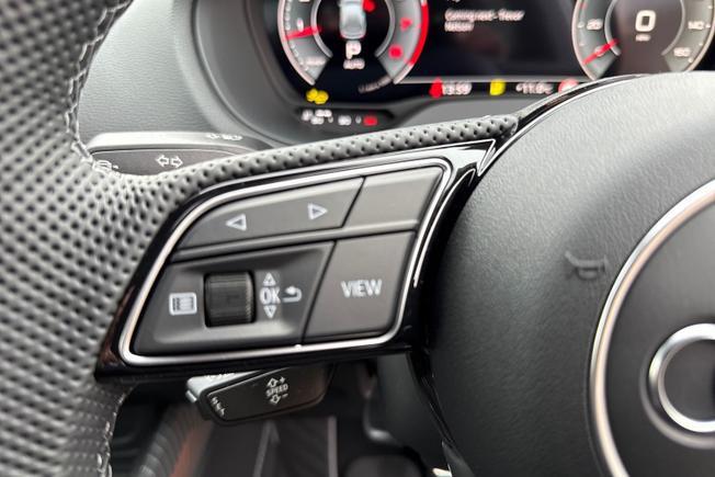 AUDI Q2 Photo 16