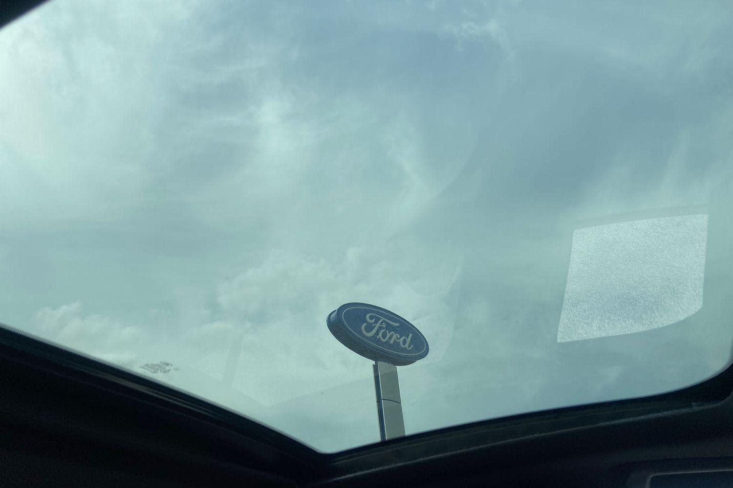 Ford FOCUS Photo 28