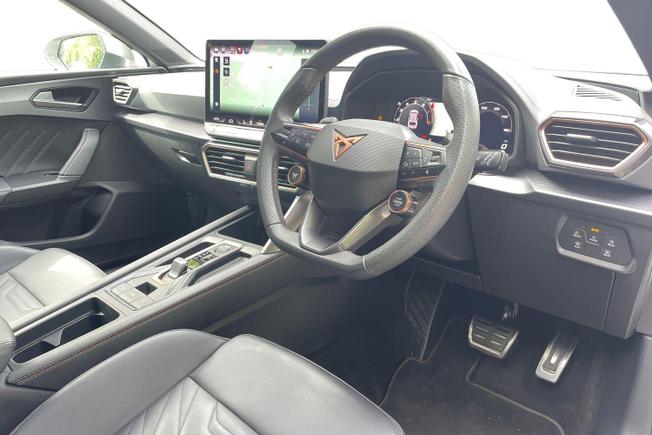 CUPRA Leon Photo 6