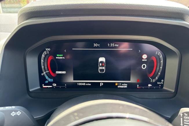 NISSAN Qashqai Photo 15