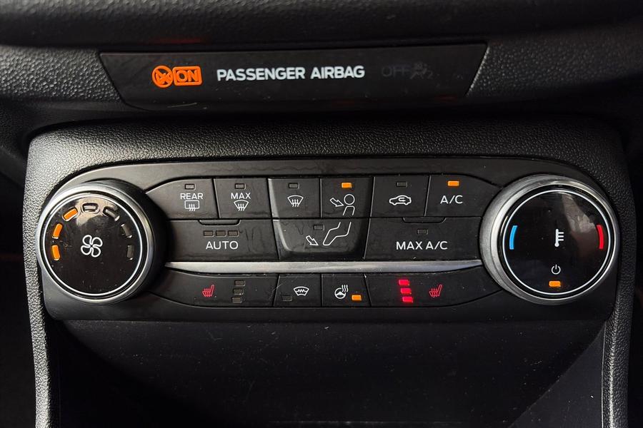 Ford Fiesta Photo autoimg-48427be5a2e37b92730116d4e5aac7411d1d42d0.jpg