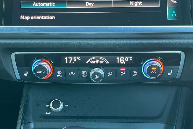Audi Q3 Photo 32