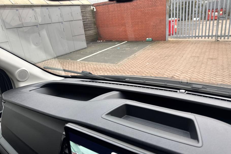 Used Ford TRANSIT WO25UCT 38