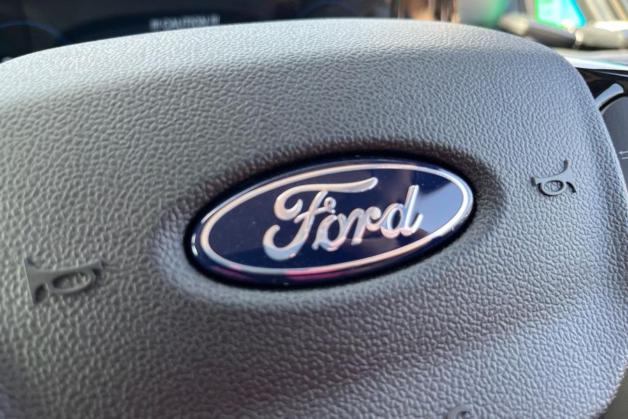 Ford TRANSIT CUSTOM Photo autoimg-484bed0d1d5393c55d4d1dd52f89949feccdf608.jpg