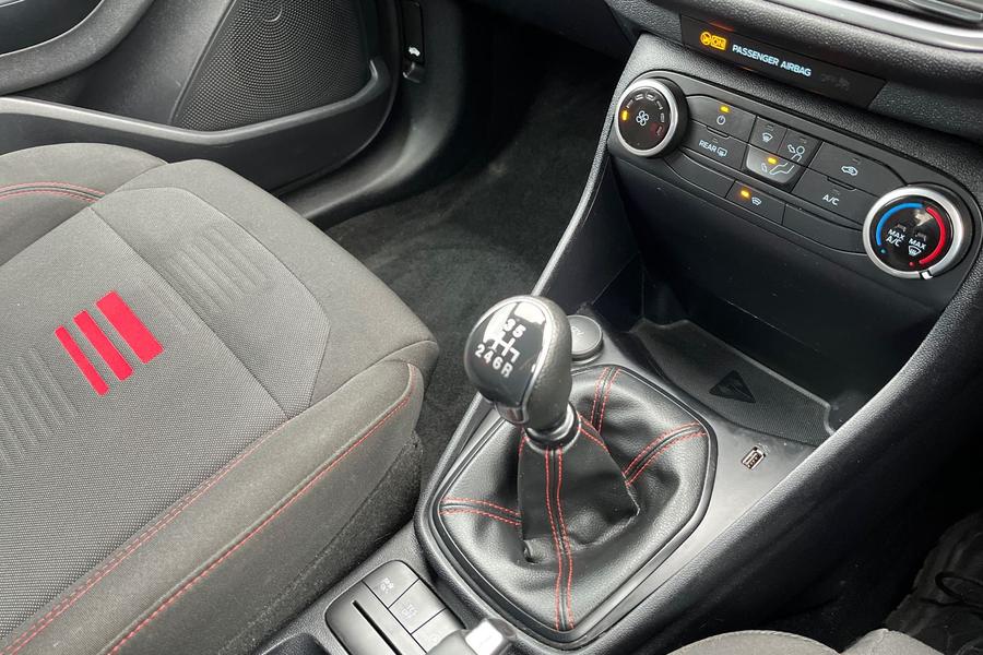 Ford FIESTA Photo autoimg-485293bfaf3c31c8b63558b47a66b7793b80c2fa.jpg