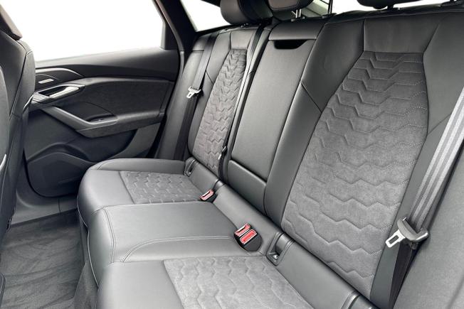 AUDI  A6 Sportback Photo 9