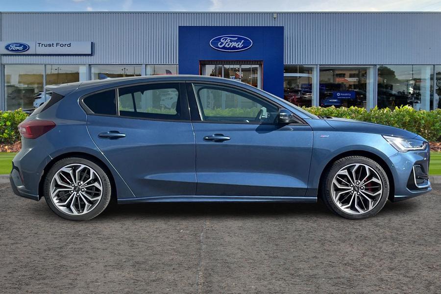 Ford FOCUS Photo autoimg-4856da829ef4ae9ba60cdf2e58d8d251d125ff62.jpg