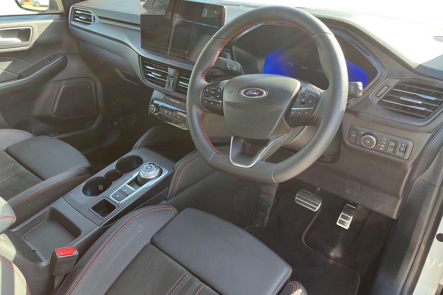 Ford KUGA Photo autoimg-485786179d1a7a29c94280e0fba31c4d3c285406.jpg