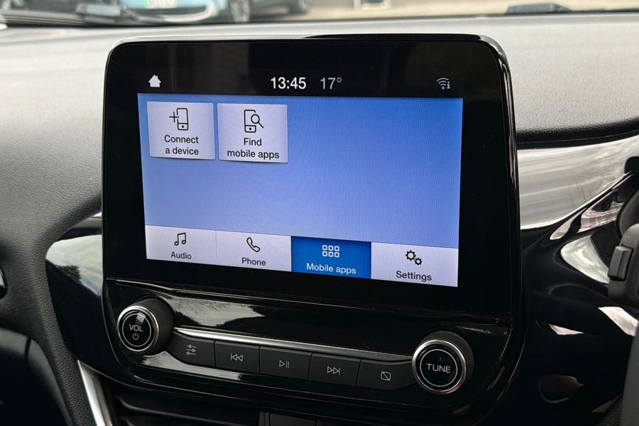 Ford FIESTA Photo autoimg-4857c108f7665cef8c262d3091100ae799b14384.jpg