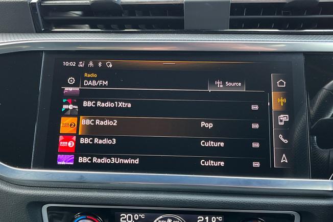 AUDI Q3 Photo 14