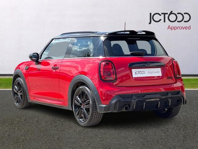 MINI Hatch Photo 3