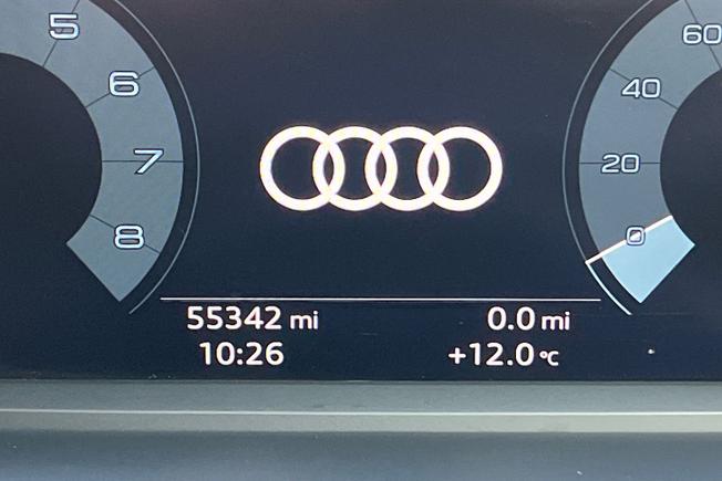 Audi Q3 Photo 16