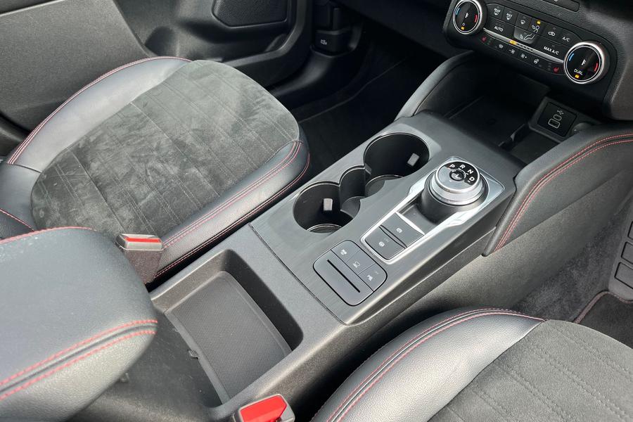 Ford KUGA Photo autoimg-4864cd70a0e0879a857f0fd969e1a06f109af16a.jpg