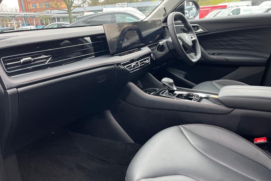 Used MG Motor UK HS CV25BZW 18