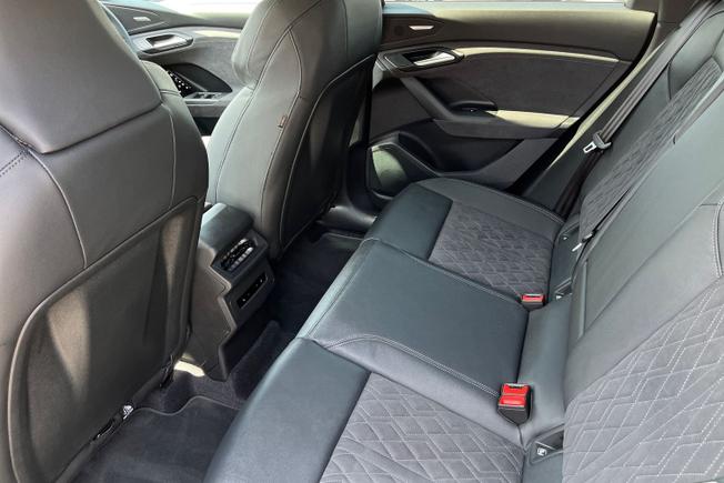 AUDI Q6 E-Tron Photo 45