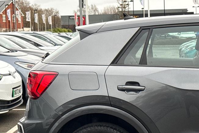 AUDI Q2 Photo 23