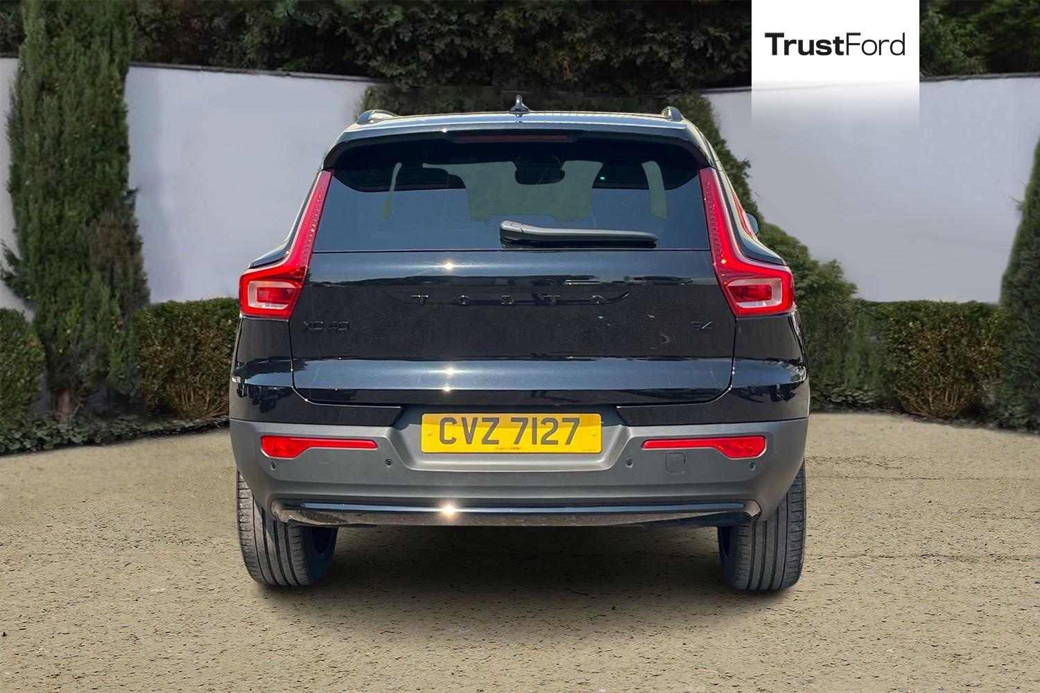 Volvo XC40 Photo 6
