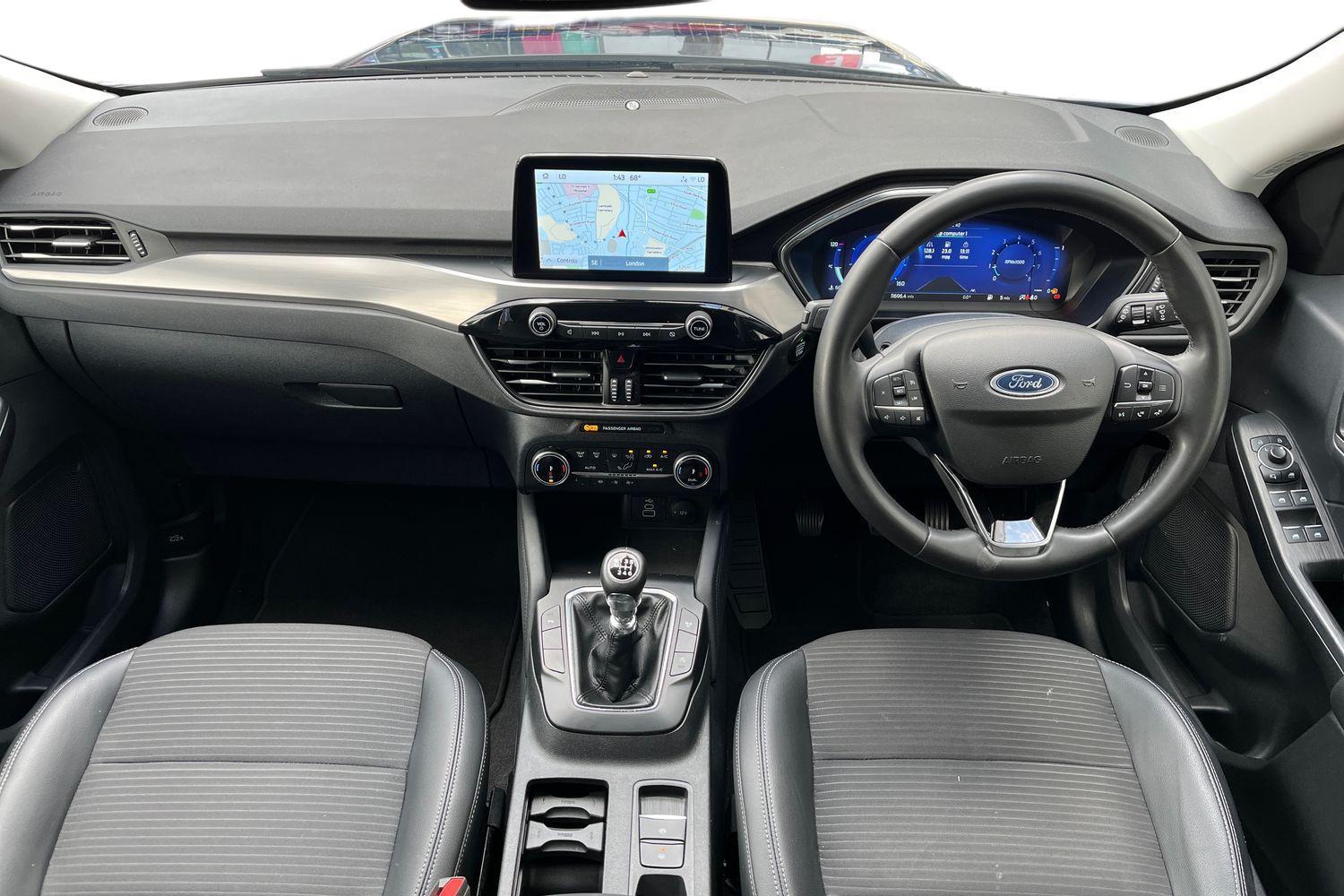 Ford KUGA Photo 9