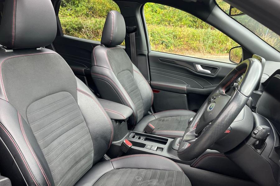 Ford Kuga Photo autoimg-486df42a15a67d29bcaa22b3221f8db6ded677fd.jpg