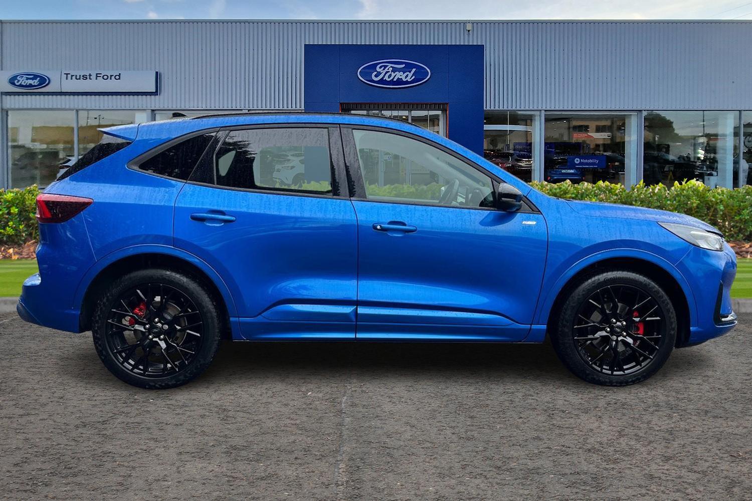 Ford KUGA Photo 2