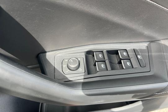 Volkswagen T-roc Photo autoimg-4871ec286e8a8256cd3a514b69be39e827744bd1.jpg