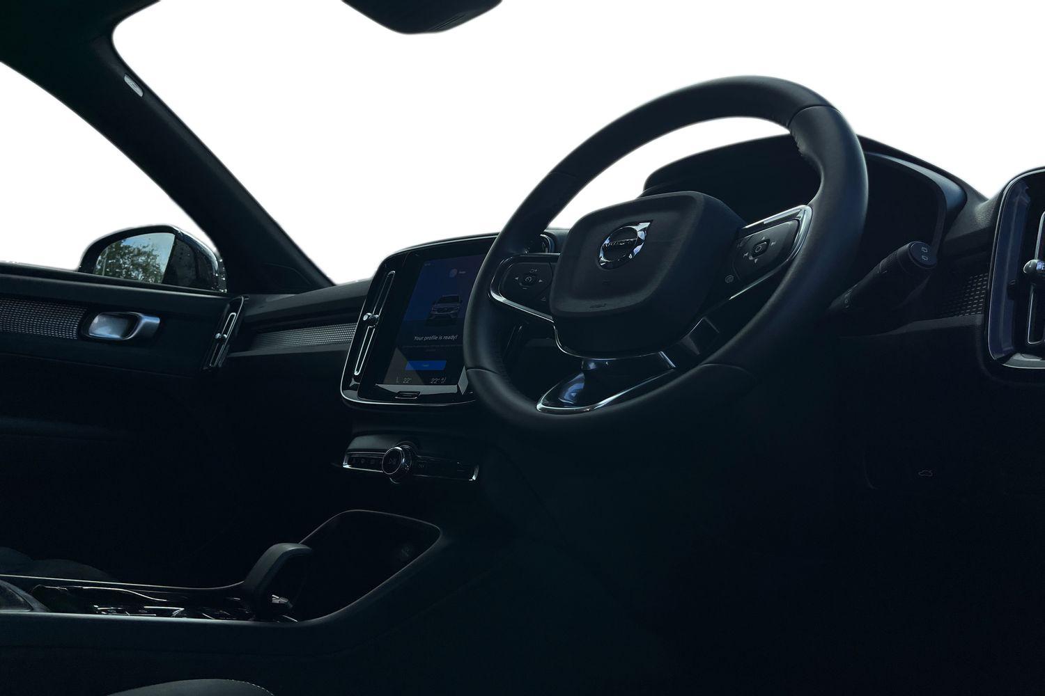 Volvo XC40 Photo 8