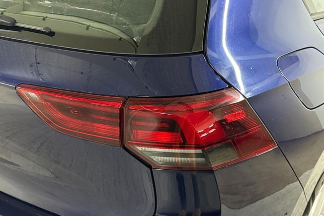 Volkswagen Golf Photo 18