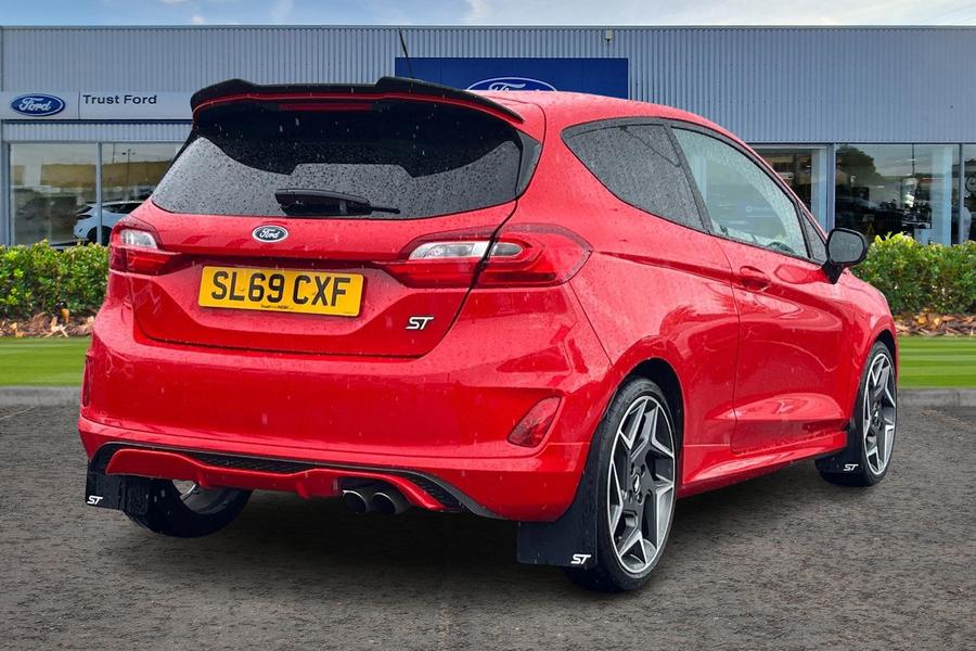 Ford Fiesta Photo autoimg-4877e739574c33b3aaa21fd4f59f59cc62ec8a27.jpg