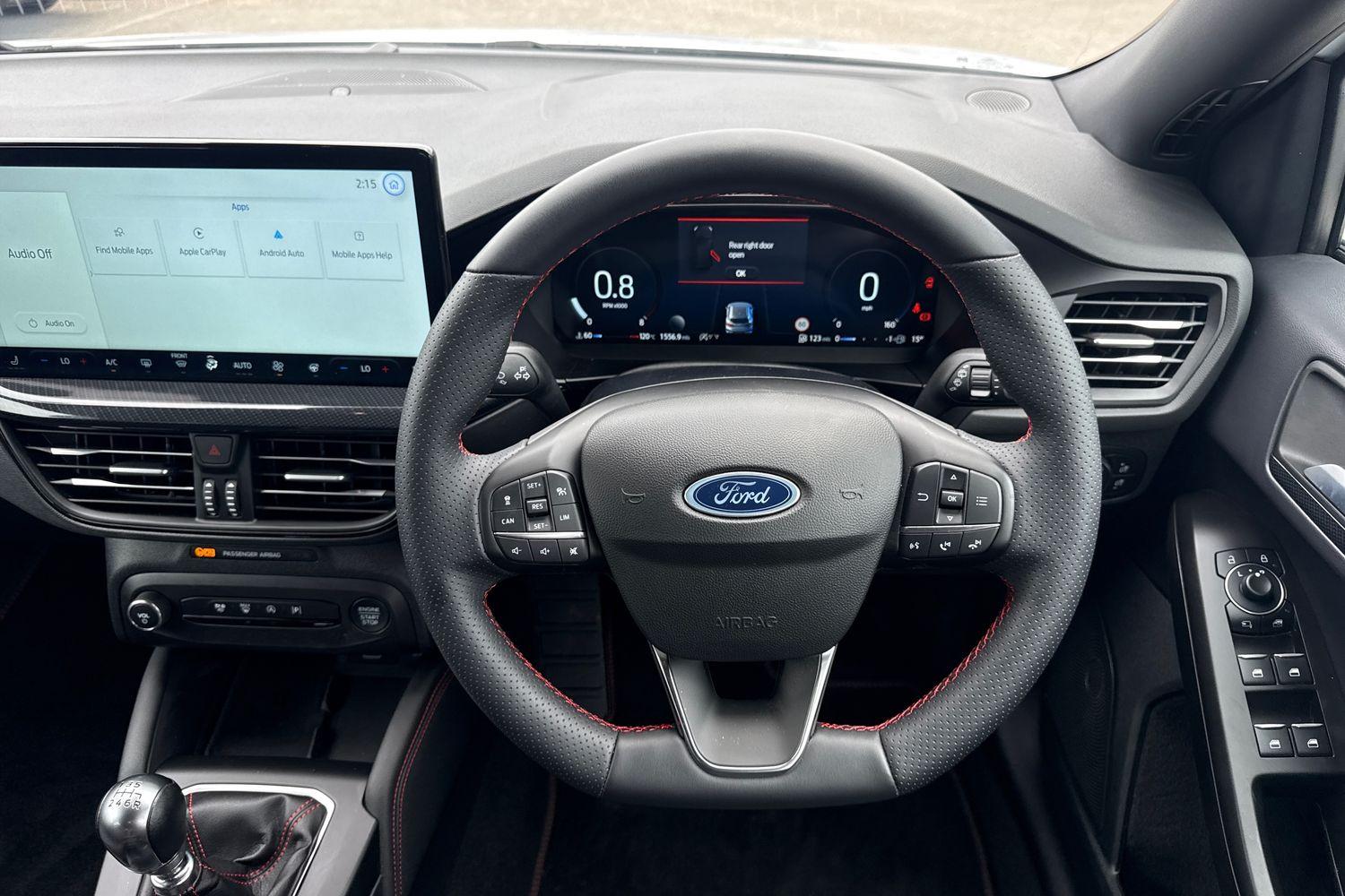 Ford FOCUS Photo 11