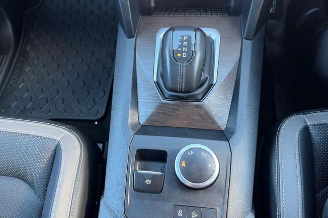 VOLKSWAGEN Amarok Photo 23