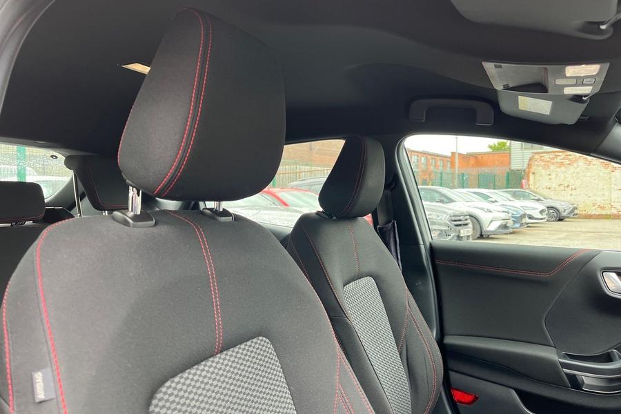 Ford PUMA Photo autoimg-4879dd502a217f6577a6ec8f6fd523c567277648.jpg