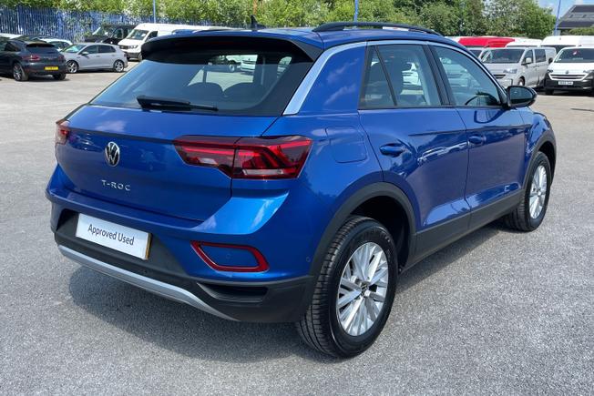 VOLKSWAGEN T-Roc Photo 47