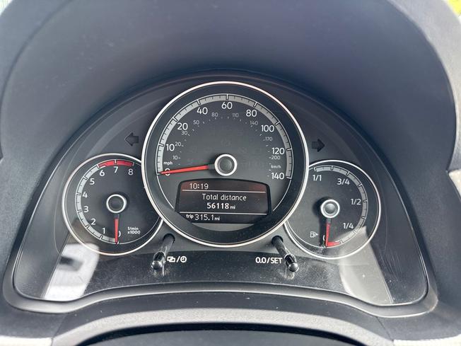 VOLKSWAGEN up! Photo 15