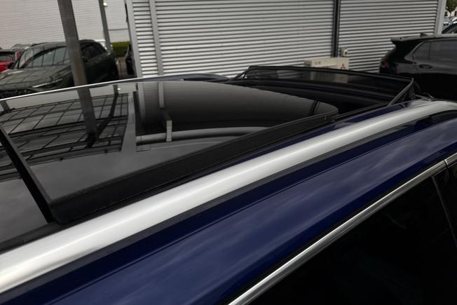 VOLKSWAGEN Tiguan Photo 21
