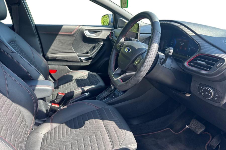 Ford PUMA Photo autoimg-48861fc657651a6e84ccf5106d682bbc7afc8323.jpg