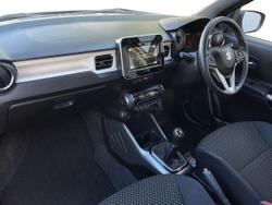 SUZUKI Ignis Photo 2