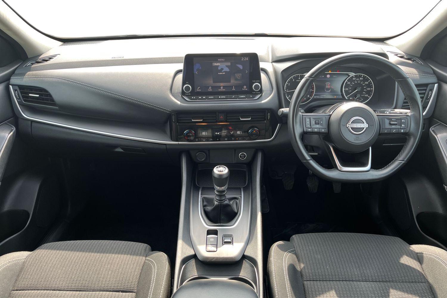Nissan QASHQAI Photo 9