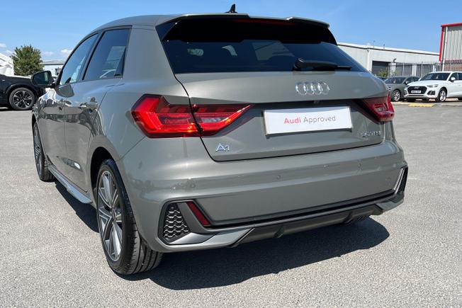 AUDI A1 Photo 28