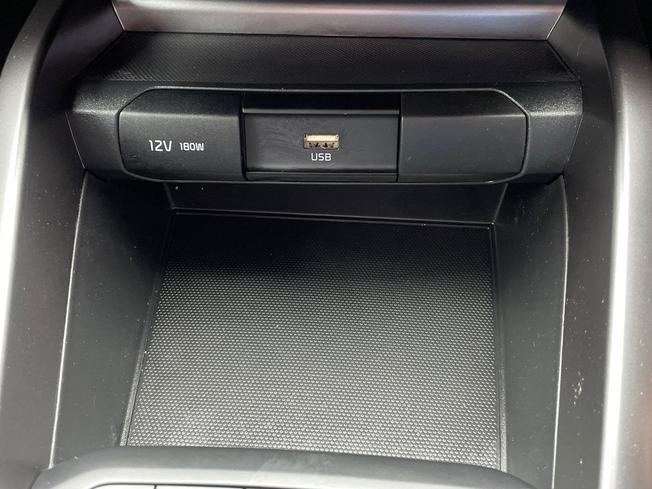 KIA Stonic Photo 45