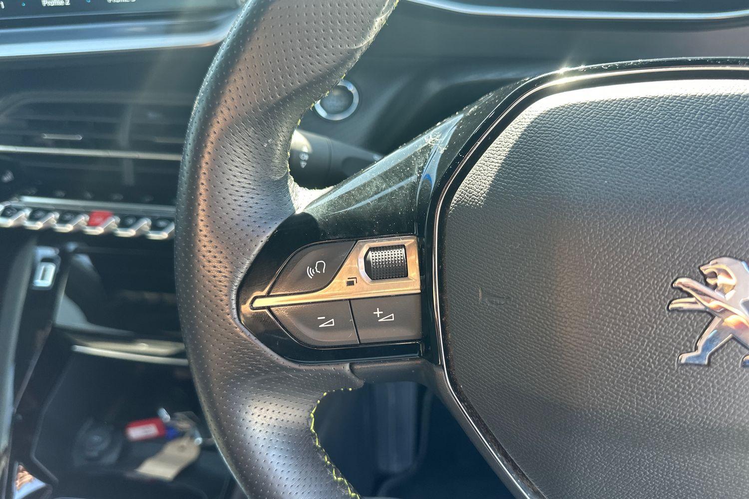 Peugeot 2008 Photo 22