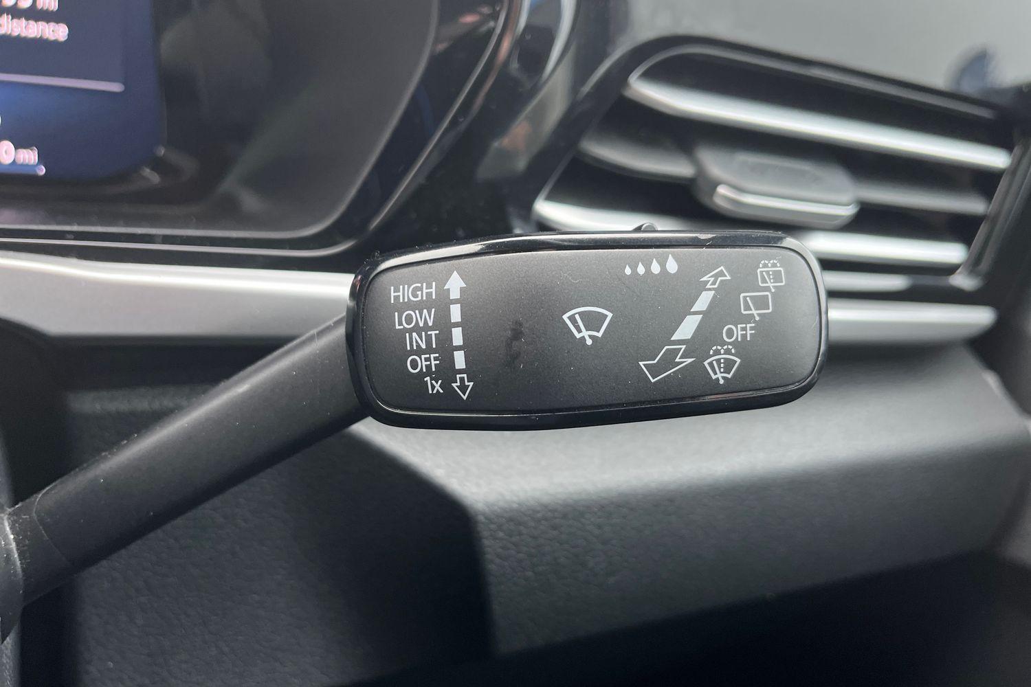 Ford Grand Tourneo Connect Photo 14