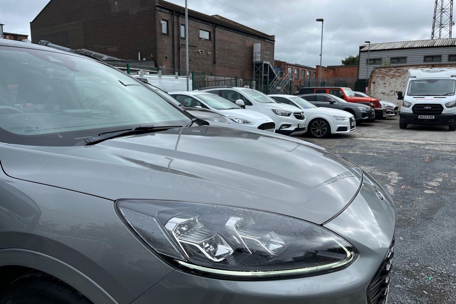Ford KUGA Photo 22
