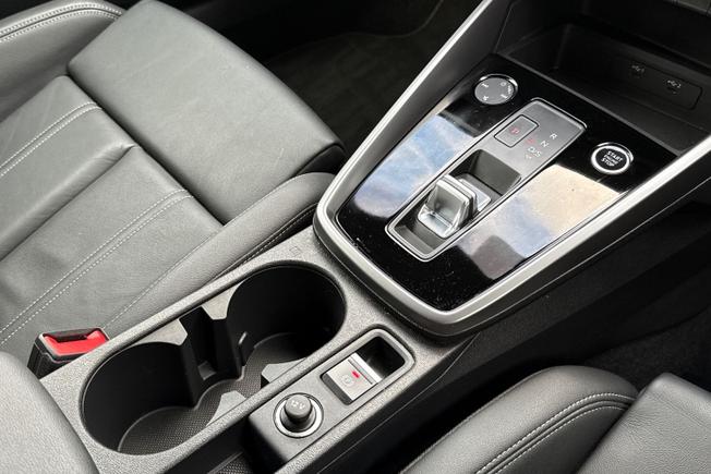 AUDI A3 Photo 37